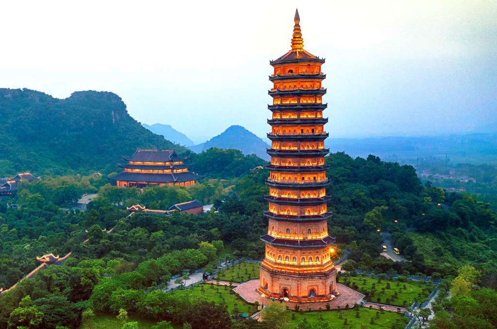 CHÙA BÁI ĐÍNH - TRÀNG AN -  HANG MÚA