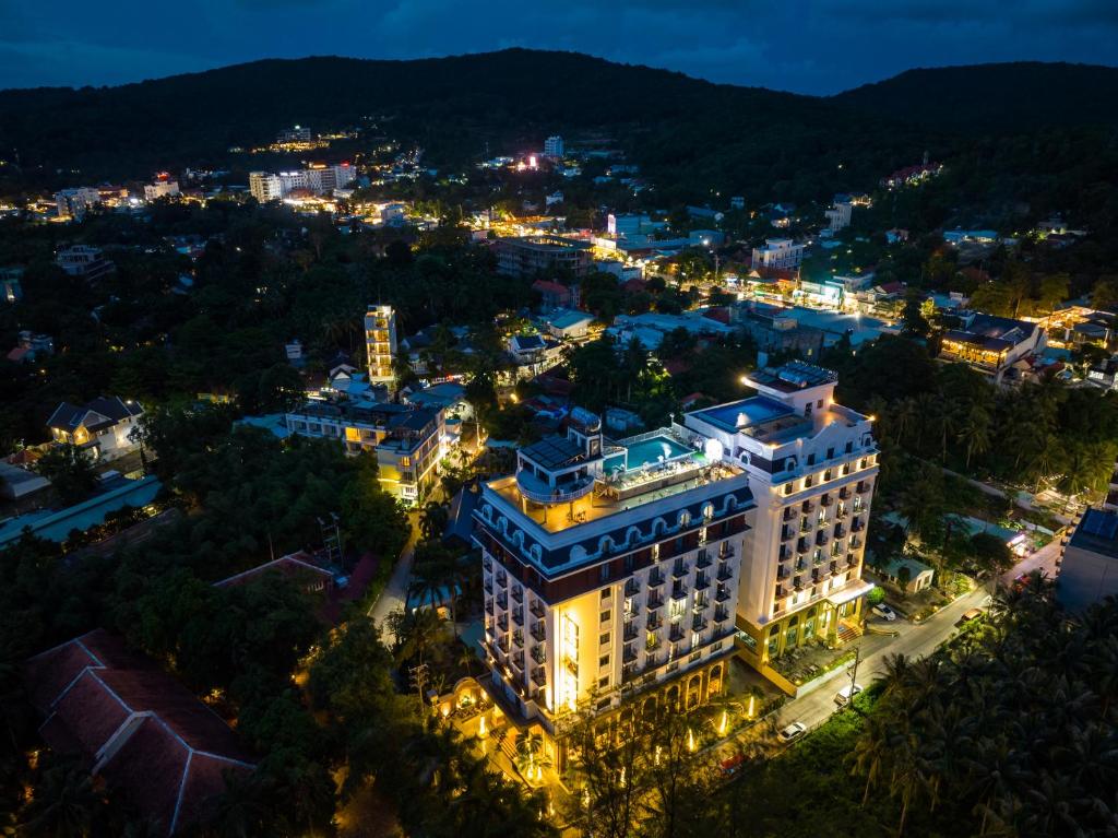 Aquasun Hotel Phú Quốc
