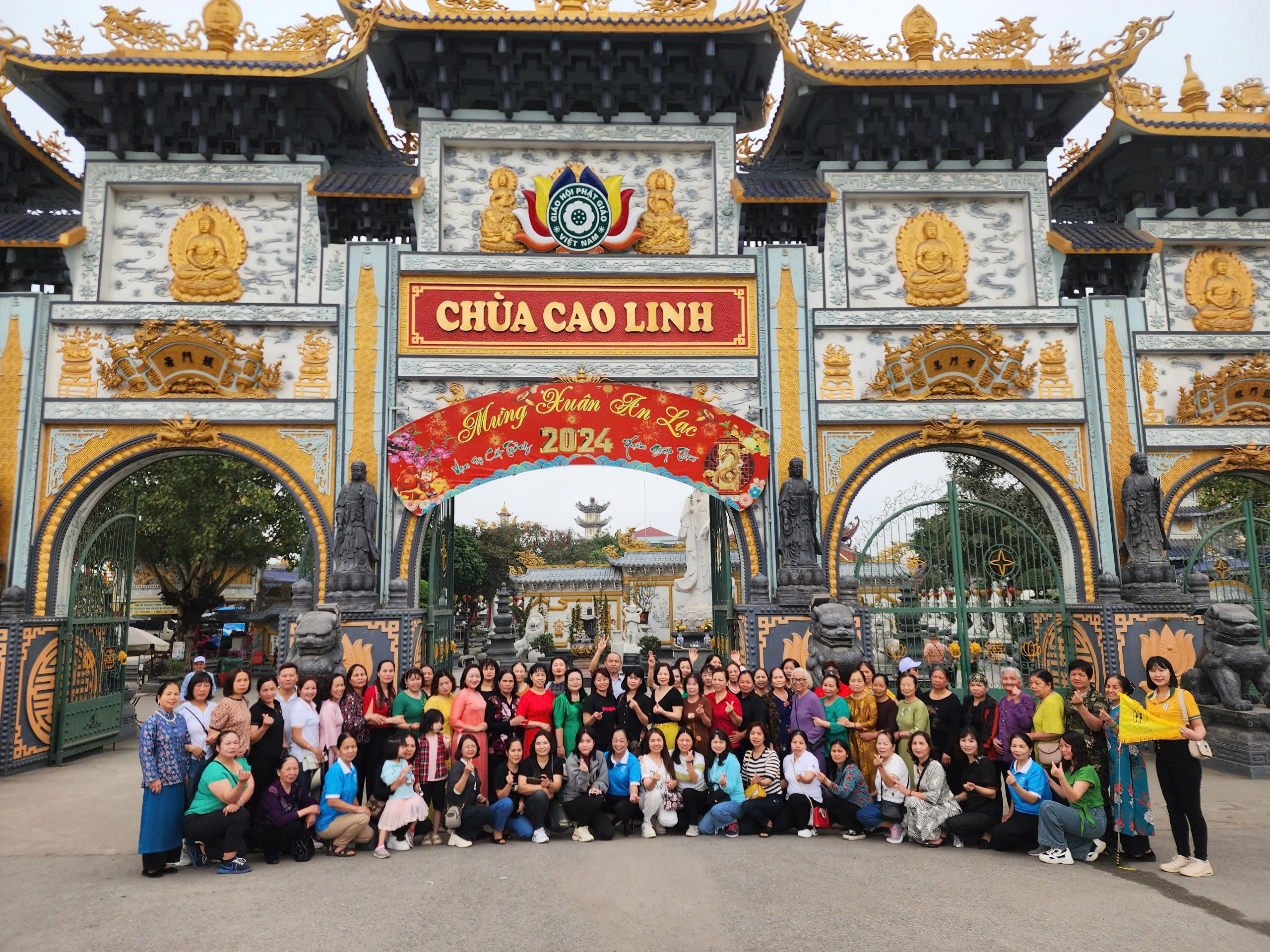 Đầu xuân trải nghiệm Tour du lịch tâm linh và lịch sử