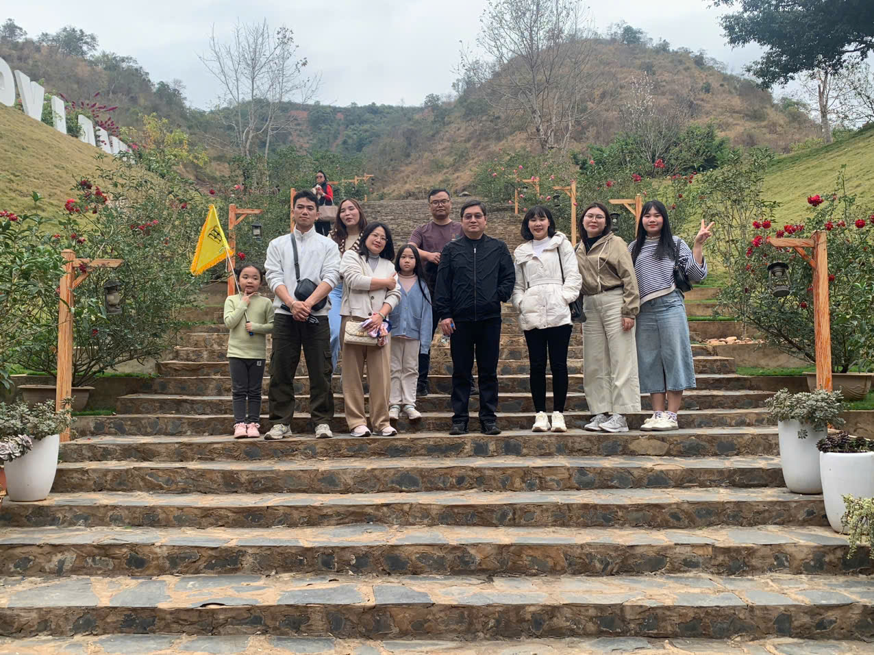 Dù thời tiết không quá đẹp, nhưng chuyến đi vẫn diễn ra suôn sẻ và trọn vẹn