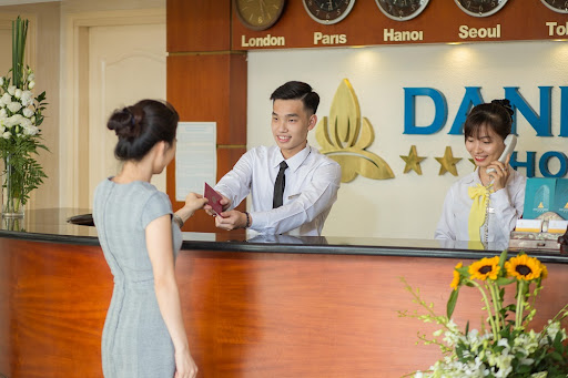 Danly Hotel