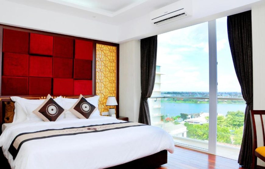 Moonlight Hotel Huế