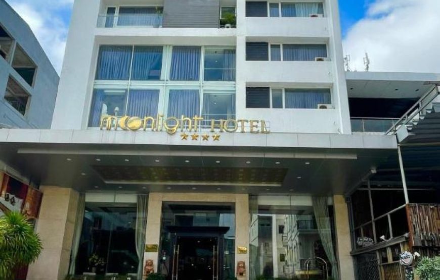 Moonlight Hotel Huế